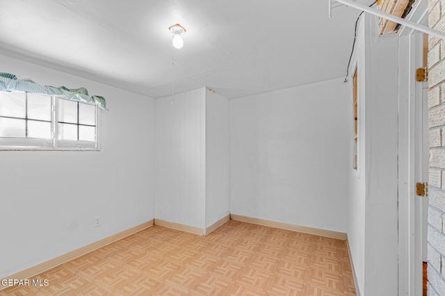 2611 Jefferson Avenue, El Paso, TX 79930