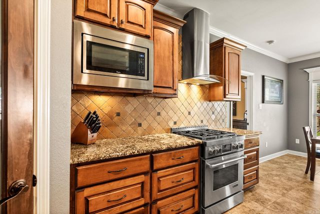 24 Basswood Terrace, Maumelle, AR 72113