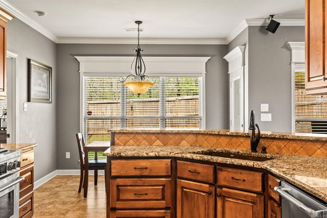 24 Basswood Terrace, Maumelle, AR 72113