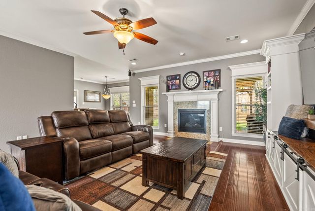 24 Basswood Terrace, Maumelle, AR 72113