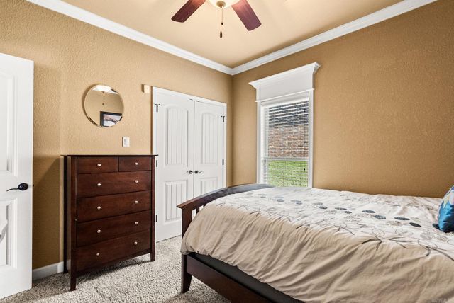 24 Basswood Terrace, Maumelle, AR 72113