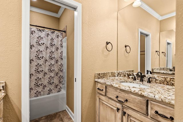 24 Basswood Terrace, Maumelle, AR 72113