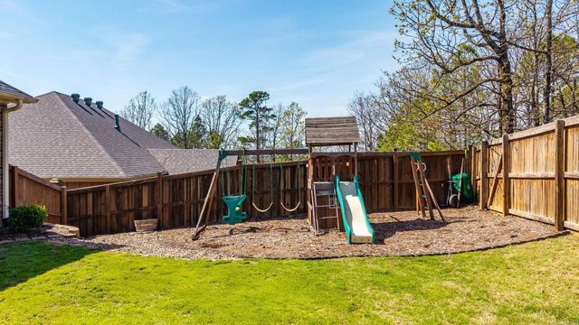 24 Basswood Terrace, Maumelle, AR 72113