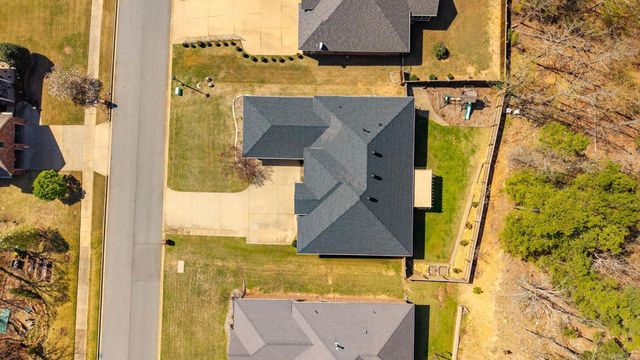 24 Basswood Terrace, Maumelle, AR 72113
