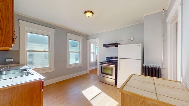 33 Prescott Street, Meriden, CT 06450