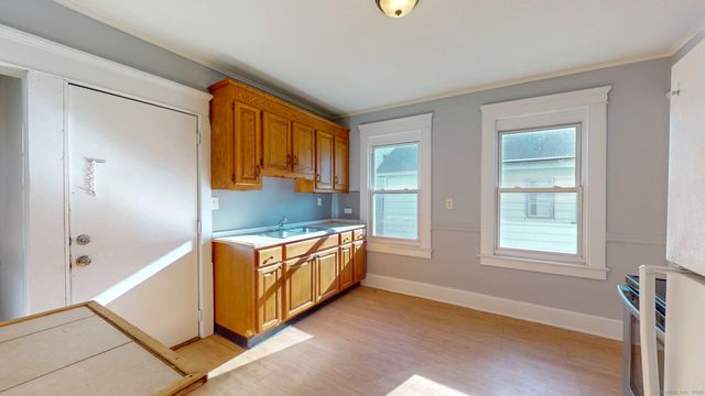 33 Prescott Street, Meriden, CT 06450