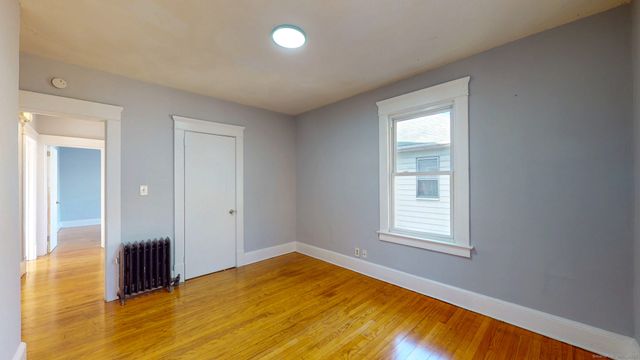 33 Prescott Street, Meriden, CT 06450