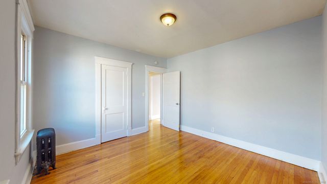 33 Prescott Street, Meriden, CT 06450