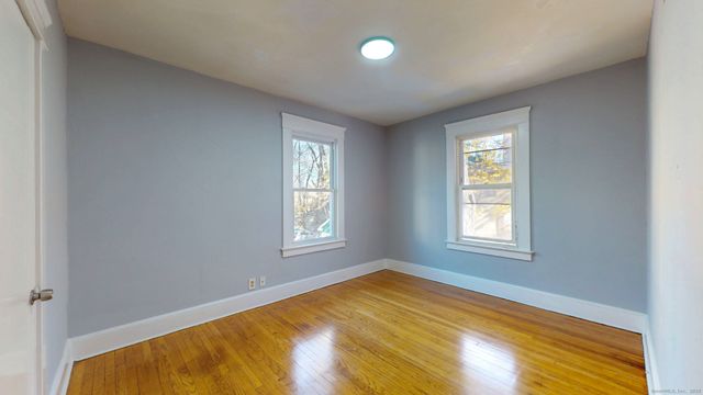 33 Prescott Street, Meriden, CT 06450