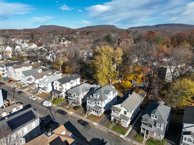 33 Prescott Street, Meriden, CT 06450