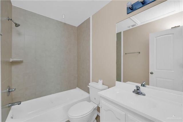 1607 W Omni Avenue, Pharr, TX 78577