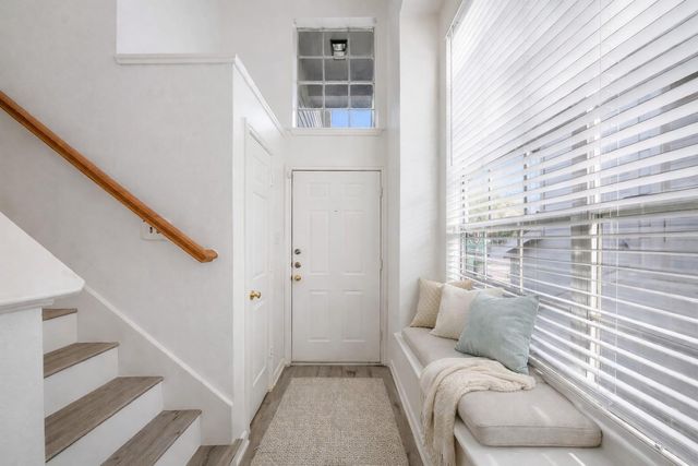 211 Blushwood Place, The Woodlands, TX 77382