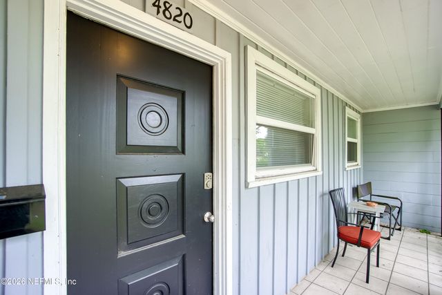 4820 AVENT Drive, Jacksonville, FL 32244