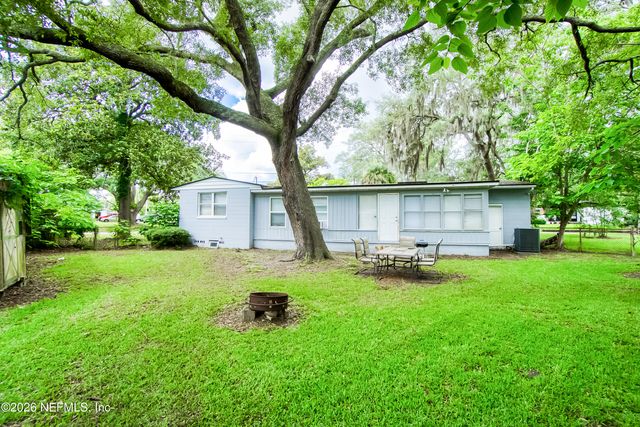 4820 AVENT Drive, Jacksonville, FL 32244