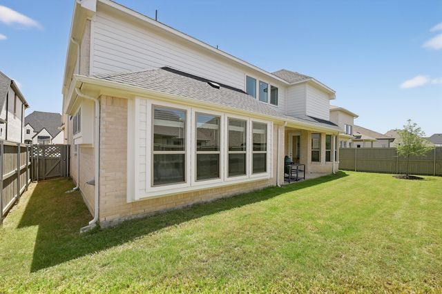 304 Cottontail Lane, Northlake, TX 76247