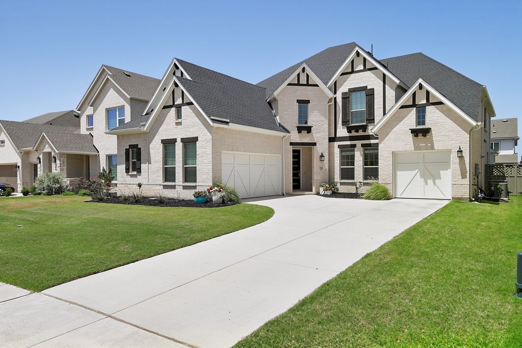 304 Cottontail Lane, Northlake, TX 76247