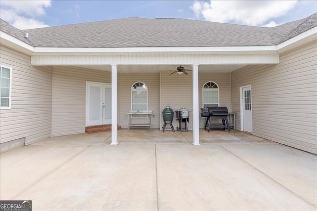 205 Stablegate Lane, Bonaire, GA 31005