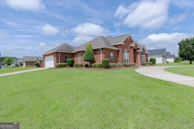 205 Stablegate Lane, Bonaire, GA 31005