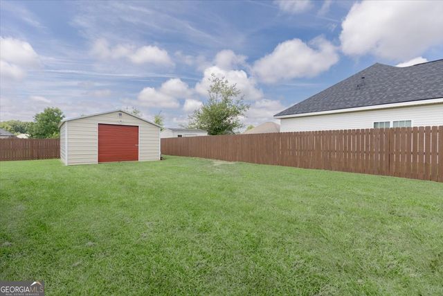 205 Stablegate Lane, Bonaire, GA 31005