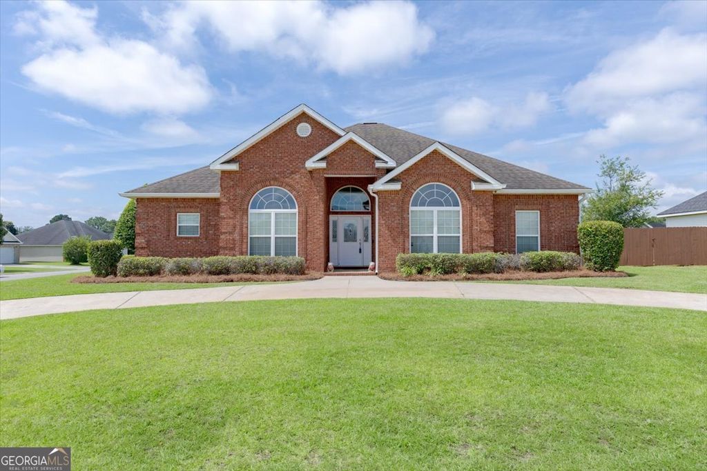 205 Stablegate Lane, Bonaire, GA 31005
