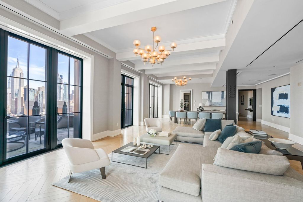212 W 18th Street PH2, New York (manhattan), NY 10011