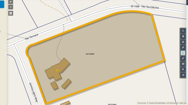 120 Tiki TER, Goodview, VA 24095