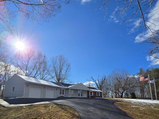 120 Tiki TER, Goodview, VA 24095