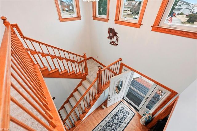 105 Waters DR, Moyock, NC 27958