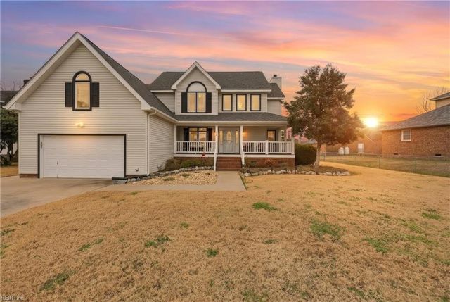 105 Waters DR, Moyock, NC 27958