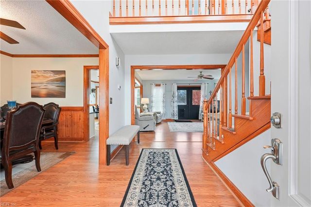 105 Waters DR, Moyock, NC 27958