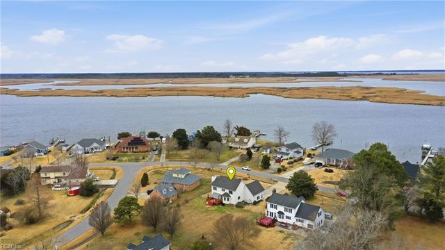 105 Waters DR, Moyock, NC 27958