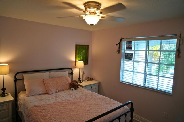 2904 SW Venice Court, Palm City, FL 34990