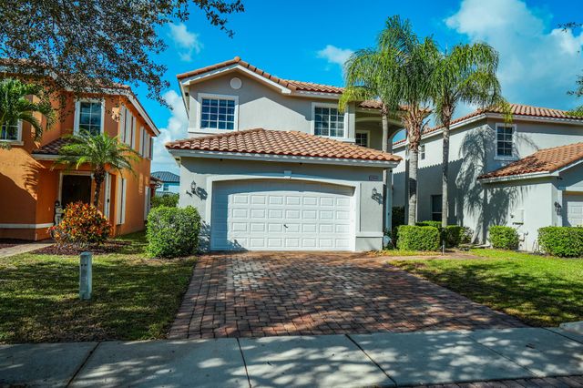 2904 SW Venice Court, Palm City, FL 34990