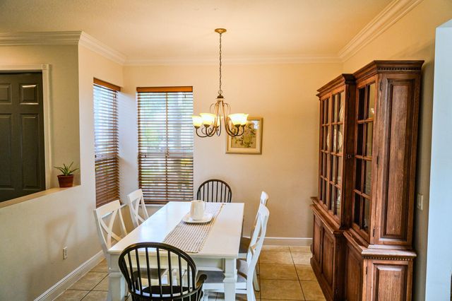 2904 SW Venice Court, Palm City, FL 34990