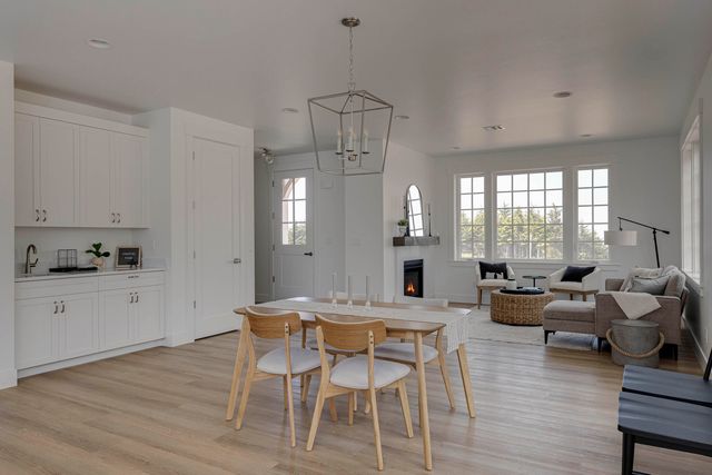 419 NE Moonwake Lane 17, Depoe Bay, OR 97341