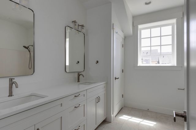 419 NE Moonwake Lane 17, Depoe Bay, OR 97341