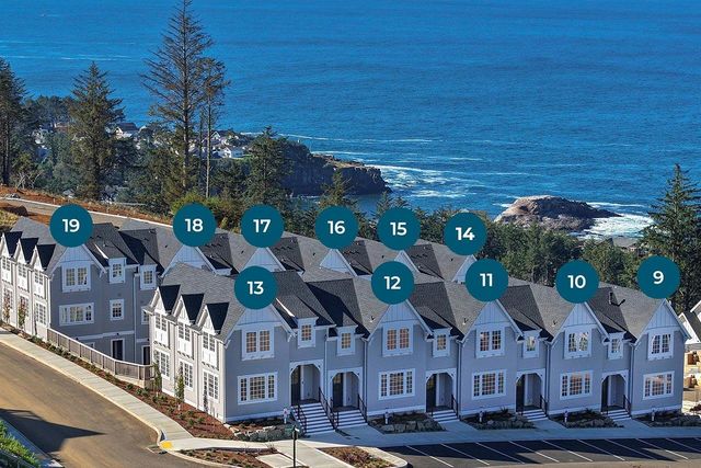 419 NE Moonwake Lane 17, Depoe Bay, OR 97341