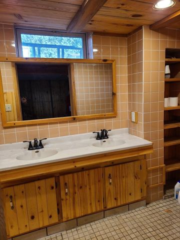 103 SW 4th Street, Grand Rapids, MN 55744