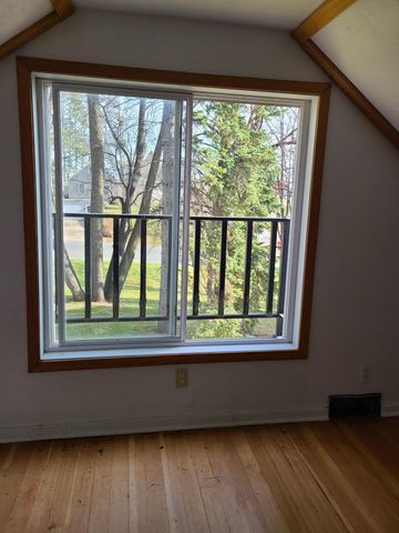 103 SW 4th Street, Grand Rapids, MN 55744