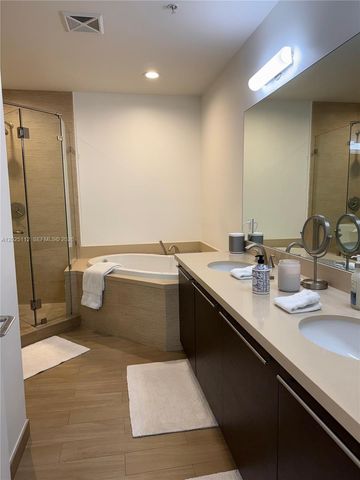 7928 East Dr 904, North Bay Village, FL 33141