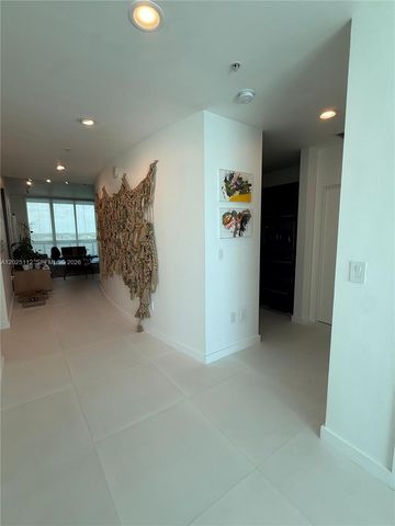 7928 East Dr 904, North Bay Village, FL 33141