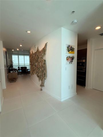 7928 East Dr 904, North Bay Village, FL 33141