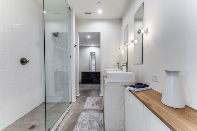 308 Blackland Court, Dallas, TX 75243