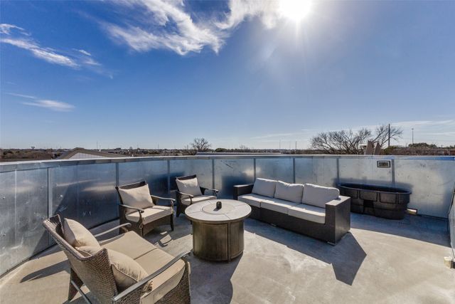 308 Blackland Court, Dallas, TX 75243