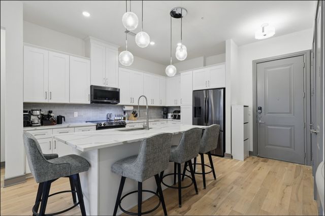 2700 Old Denton Road 2254, Carrollton, TX 75007