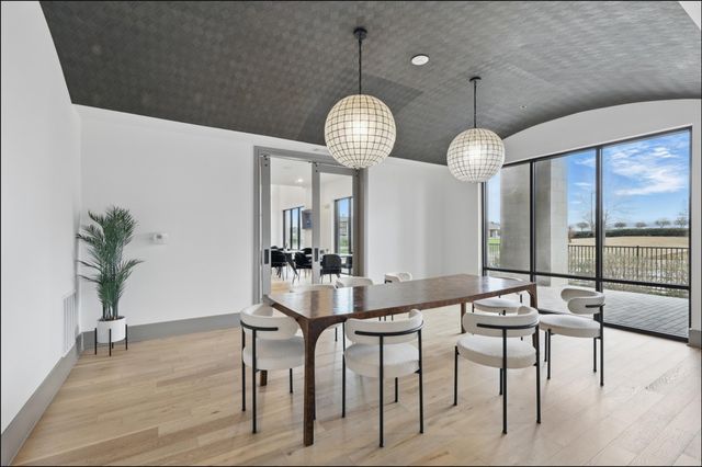 2700 Old Denton Road 2254, Carrollton, TX 75007