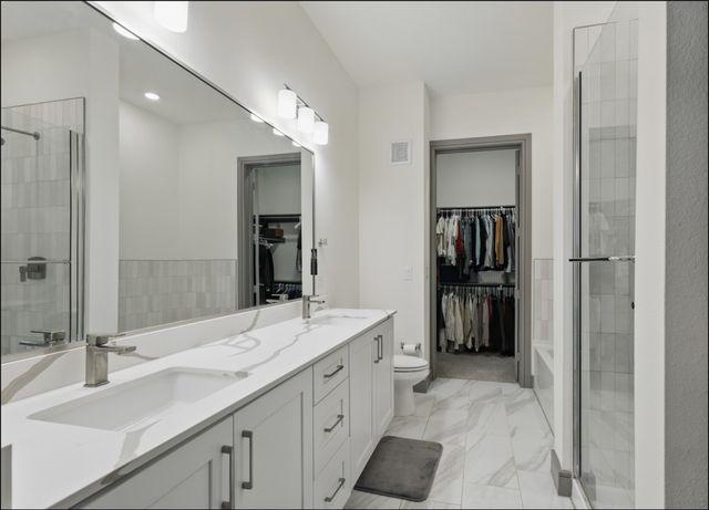 2700 Old Denton Road 2254, Carrollton, TX 75007