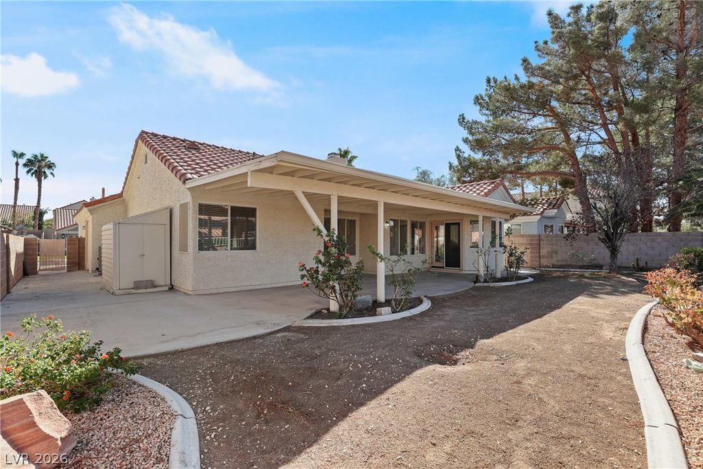 1042 Wainwright Court, Las Vegas, NV 89123 — photo 4