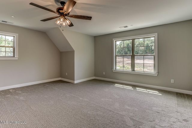 9094 Treadway Creek Drive, Hernando, MS 38632