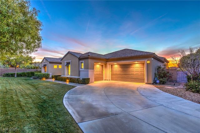 29 Golf Crest Court, Henderson, NV 89052